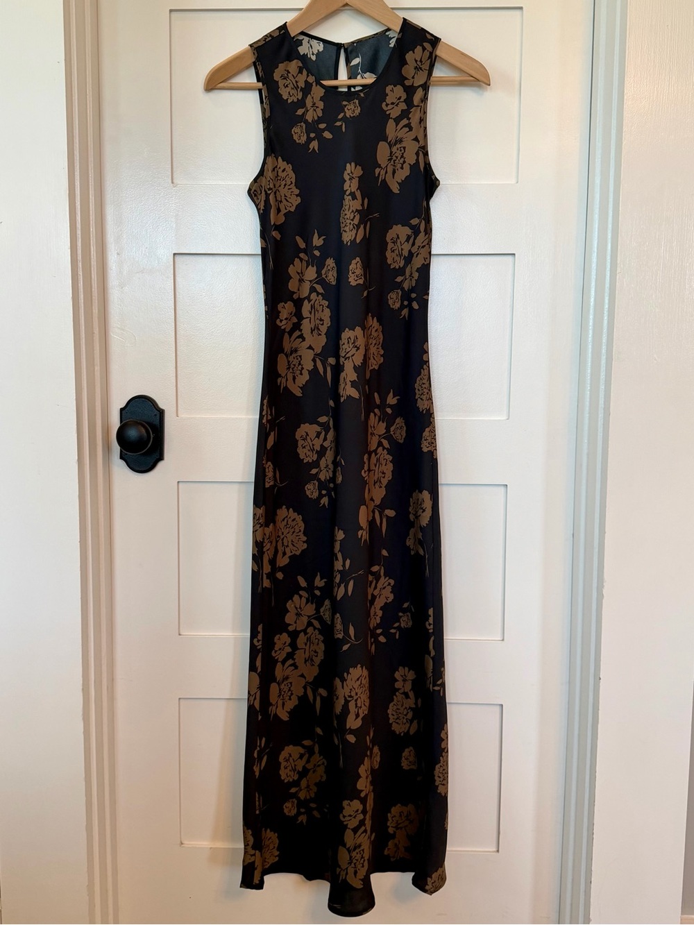 Quince Washable Stretch Silk Tank Midi Dress - Picture 3 of 6